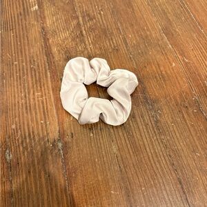 Wild Fable Cream Hair Scrunchie